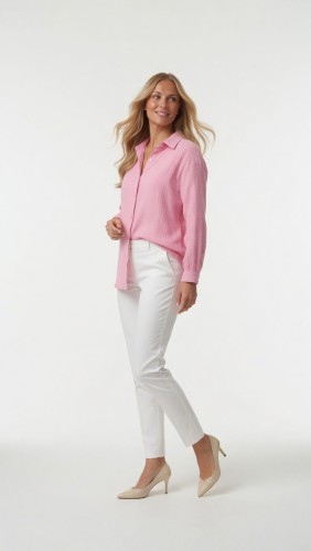 maja różowa (3).png